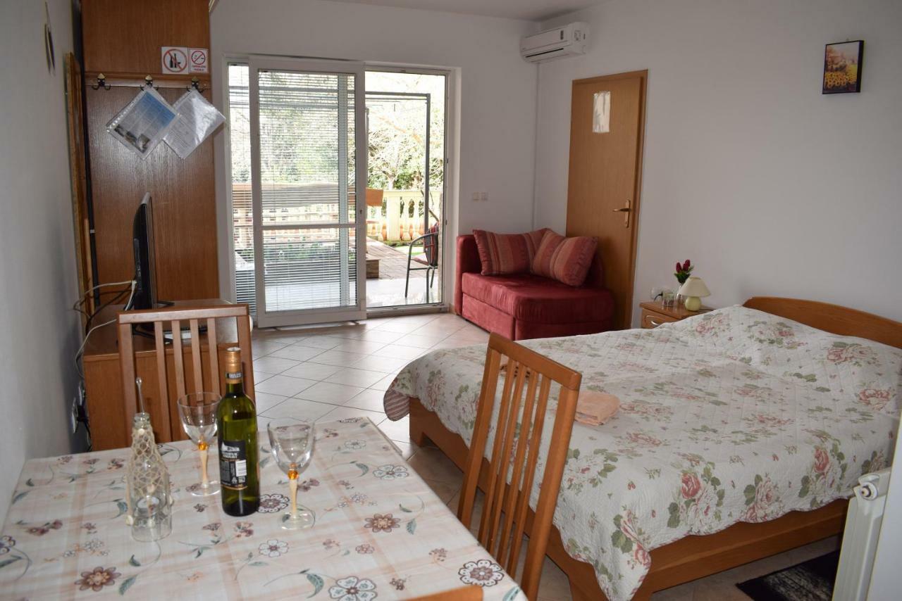 Apartments K&D Novi Vinodolski Bagian luar foto