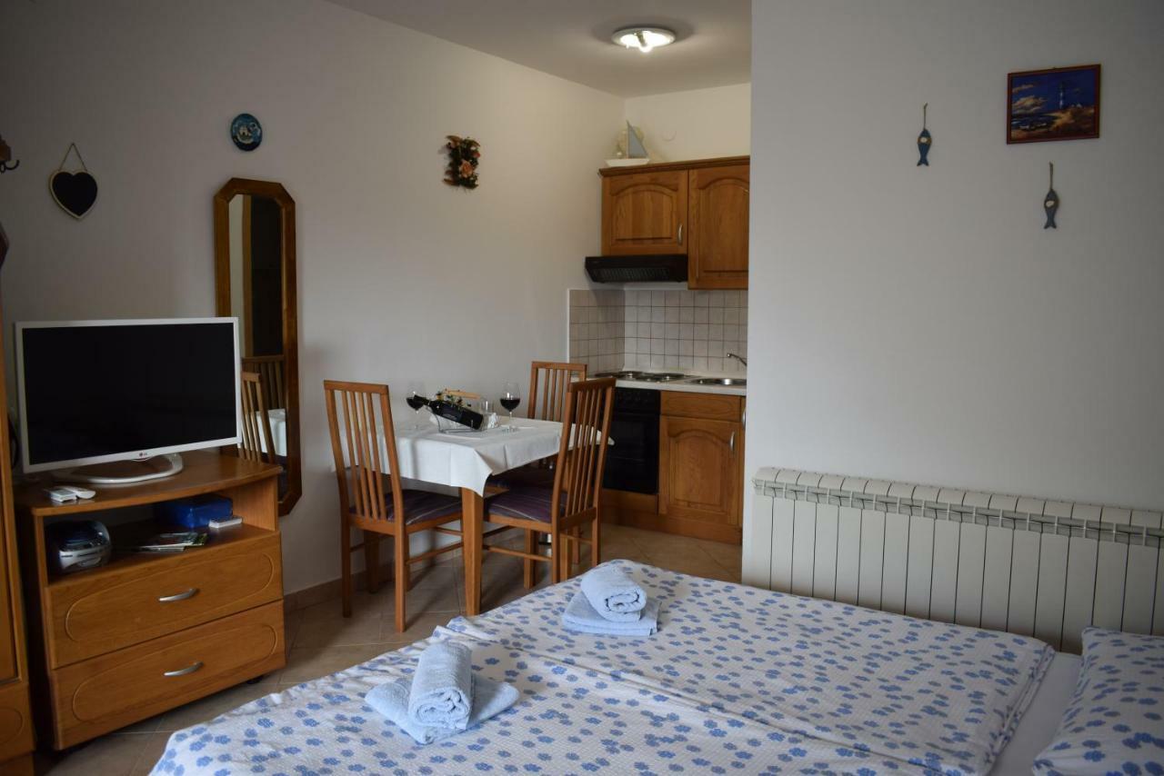 Apartments K&D Novi Vinodolski Bagian luar foto